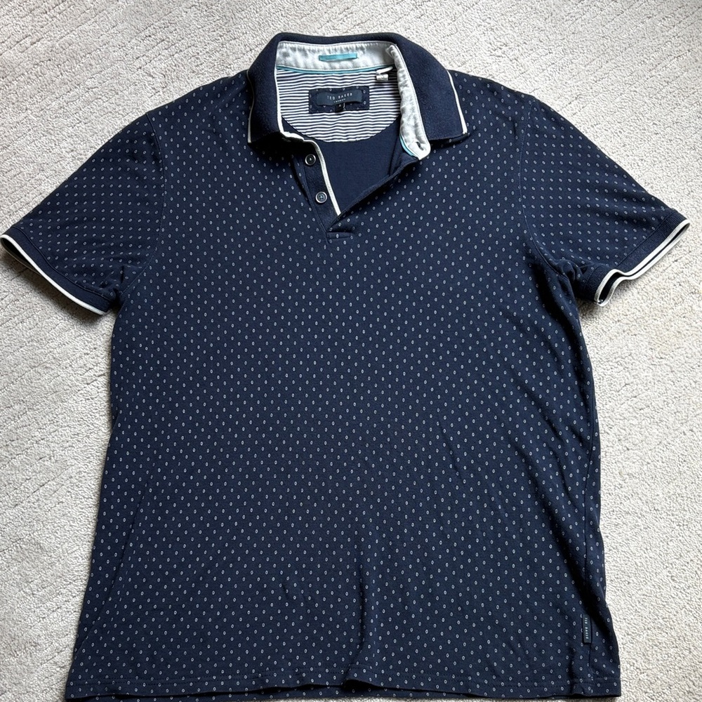 Ted Baker men’s Dark Blue Polo with White Accents size 4